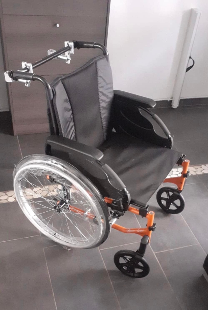 FAUTEUIL ROULANT 3NG