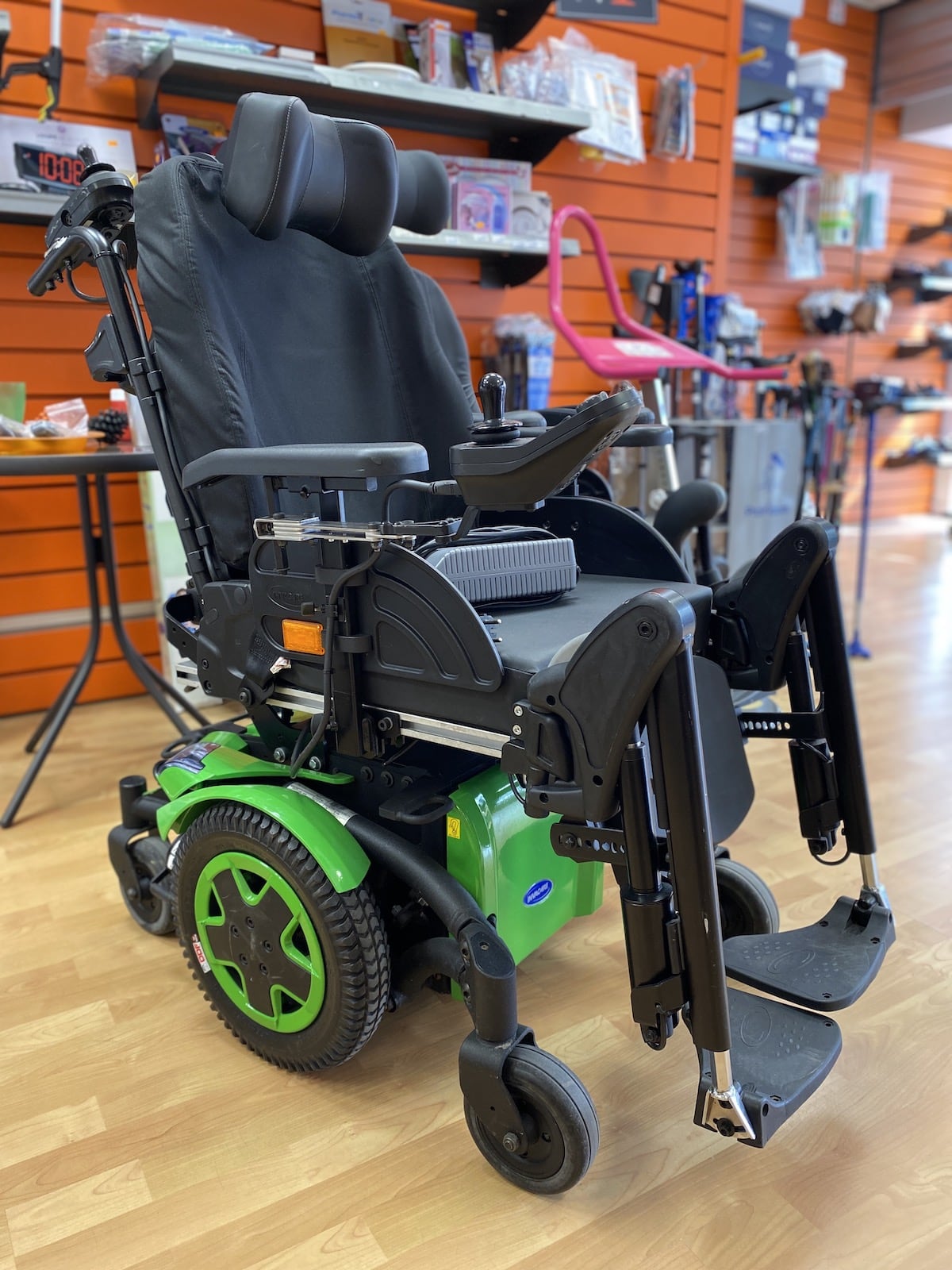 FAUTEUIL ROULANT ELECTRIQUE