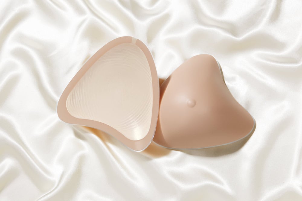 Prothese mammaire CONTACT