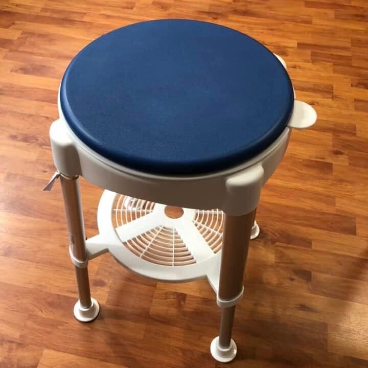 CHAISE DE DOUCHE