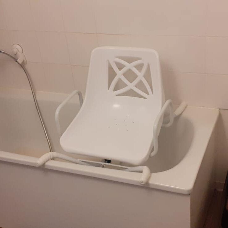 FAUTEUIL ACCES AU BAIN