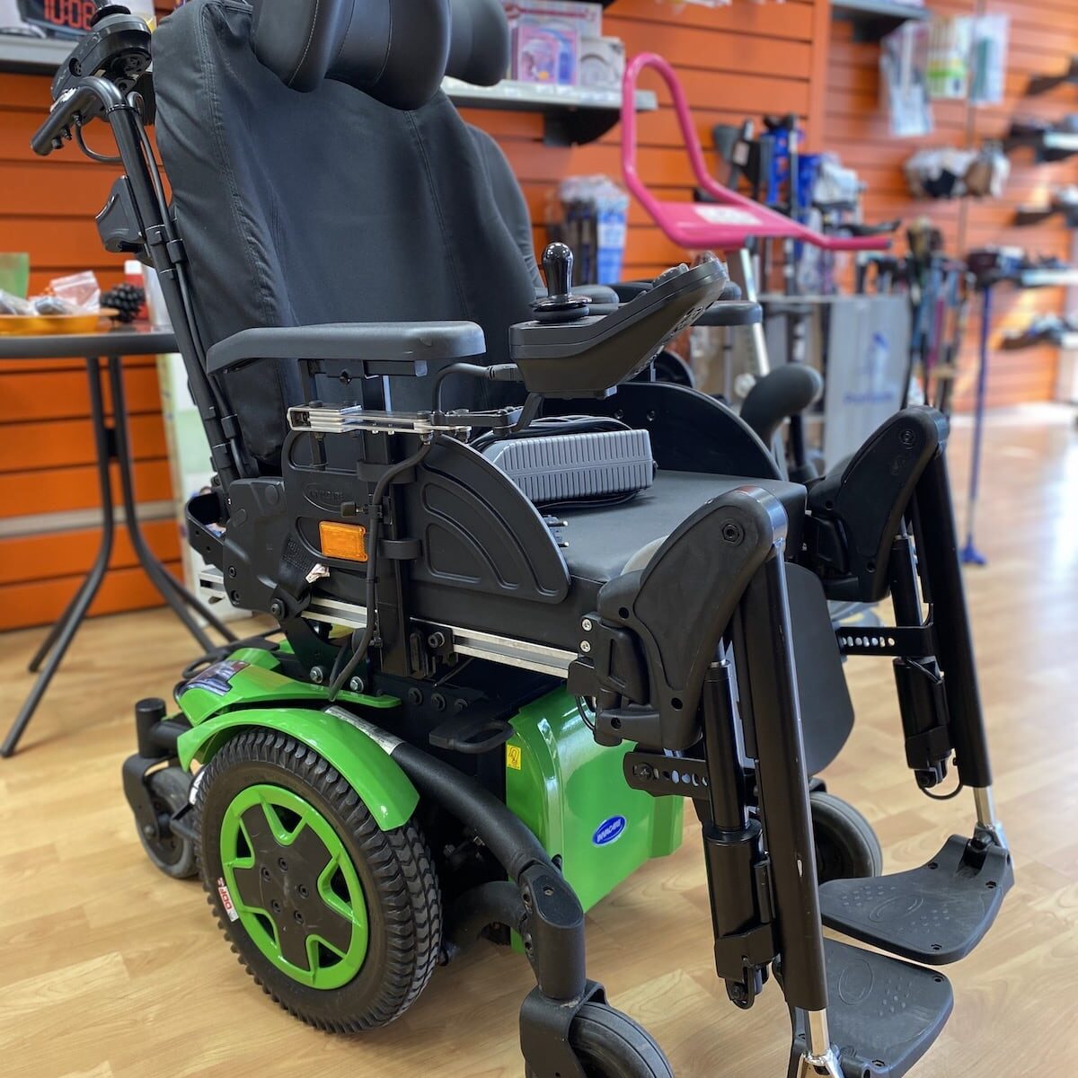 FAUTEUIL ROULANT ELECTRIQUE